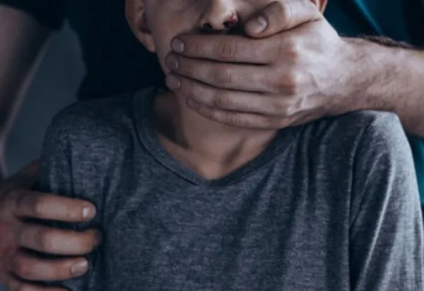 بعد إنفراد تحت القبة .. النيابة العامة تفتح التحقيق في اغتصاب طفلة بدار ايتام