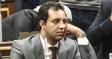 انتخبوا بابا عشان انا سقطت .. "حمادة" يدعم مرتضي منصور في ميت غمر