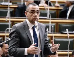 احترموا الشعب.. النائب محمد فؤاد لوكيل "التعليم بالجيزة": احترم "مواعيد" المواطن