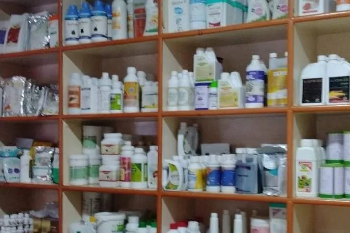 غلق عيادات وضبط مخالفين.. الزراعة تفتش مراكز بيع الأدوية واللقاحات البيطرية