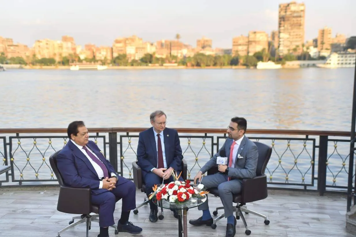 السيسي حارب الإرهاب نيابة عن العالم .. أبوالعينين لسفراء الاتحاد الأوروبي: سأتبنى قضايا مصر المهمة