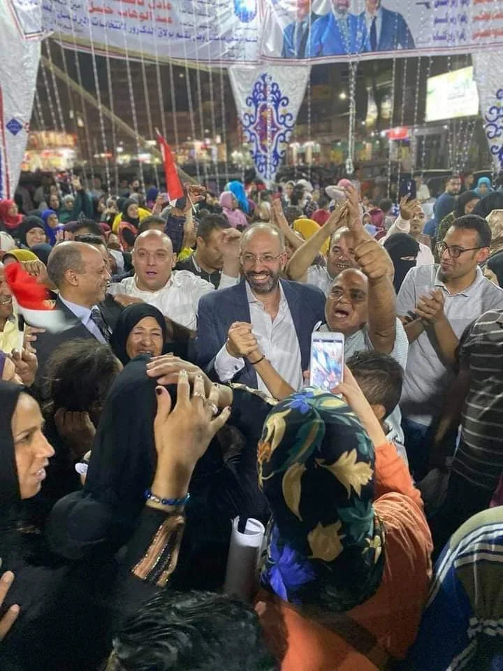 الدور الخدمي أهم.. حسام المندوه يطلق مبادرة "همك همنا" لأهالي بولاق الدكرور