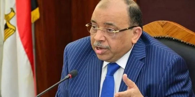 لا تهاون .. وزير التنمية المحلية يوجه المحافظين بتطبيق مواعيد فتح وغلق المحال بحزم