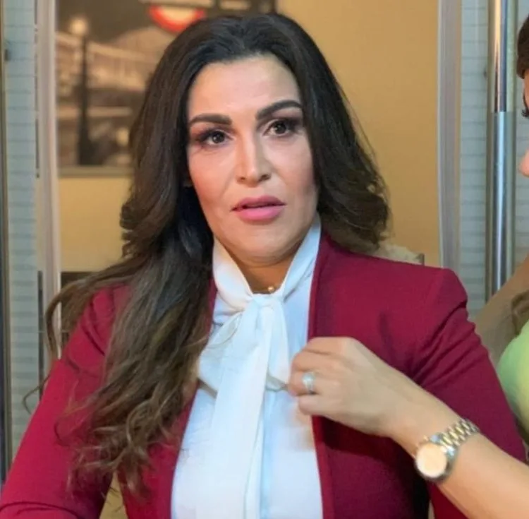 "اتهورت".. سمر فودة تهاجم وبقوة منافسها في جولة الإعادة على مقعد مدينة نصر وبلاغ للنائب العام