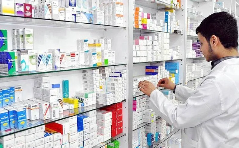 عاوز تفتح صيدلية أو تنقل ملكيتها.. اعرف التفاصيل والأوراق المطلوبة